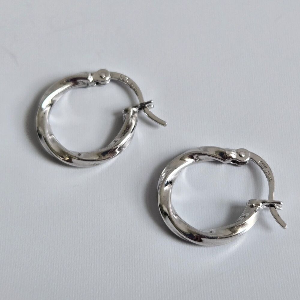 Vintage 925 Sterling Silver Small Twisted Hoop Huggie Earrings SF OL Classic